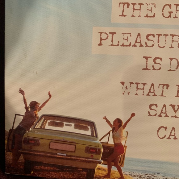 Living Free Canvas Print - Picture 3 of 7